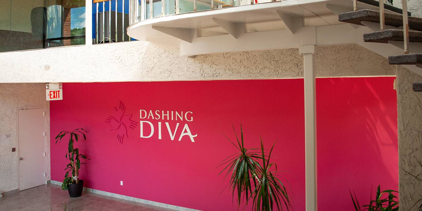 [미국인턴/뉴욕] 글로벌 네일아트 브랜드, 데싱디바 미국본사 - 크리에이티브팀 인턴 채용