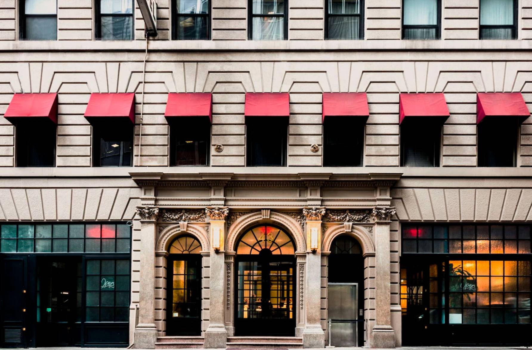 [미국] 뉴욕 맨하튼에 위치한 호텔 Guest Services Associate  채용