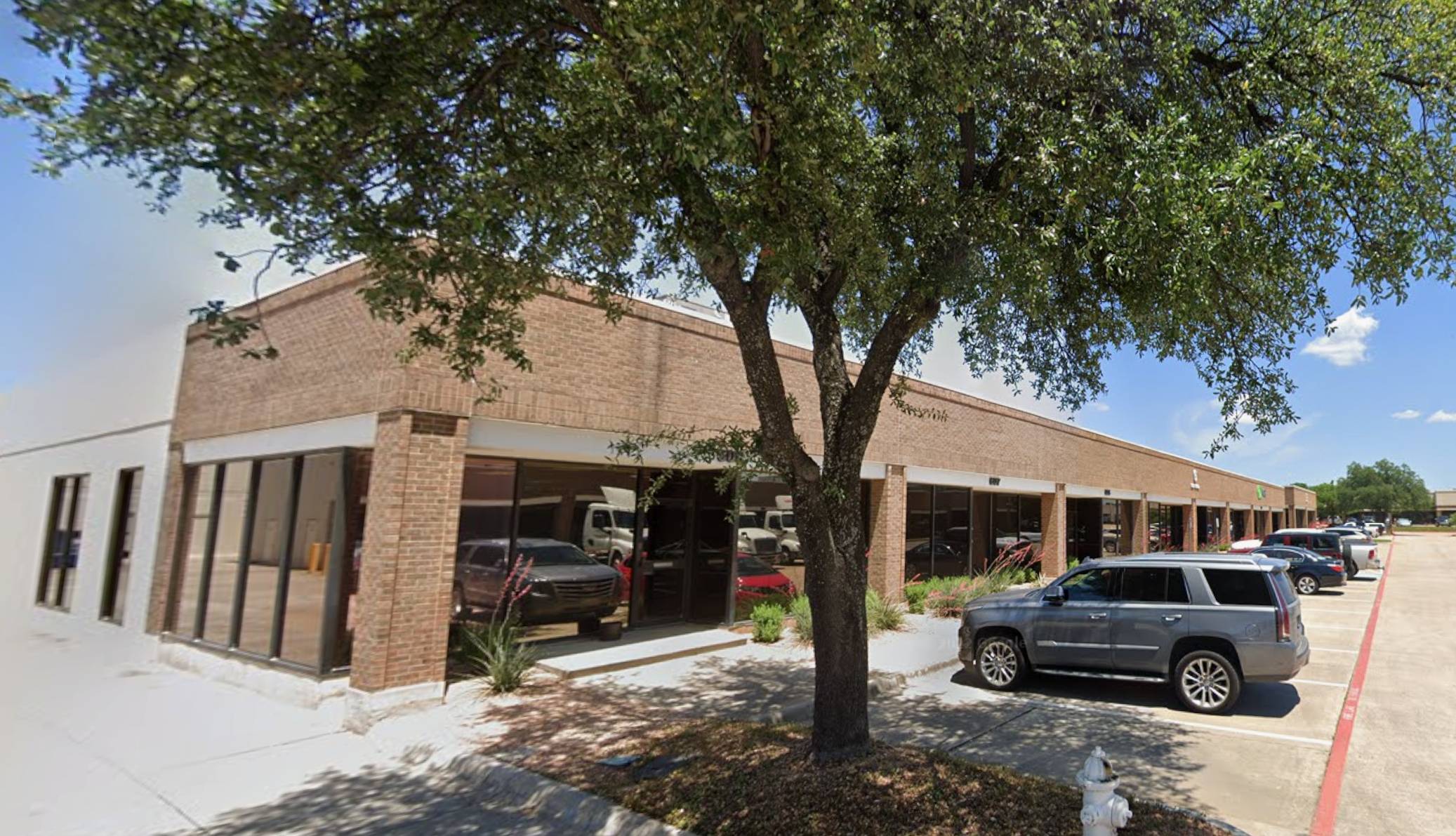 [미국] 배터리 팩, 냉각판, 냉각호스등 제조회사 상업용 HVAC 점검·수리·유지보수 채용