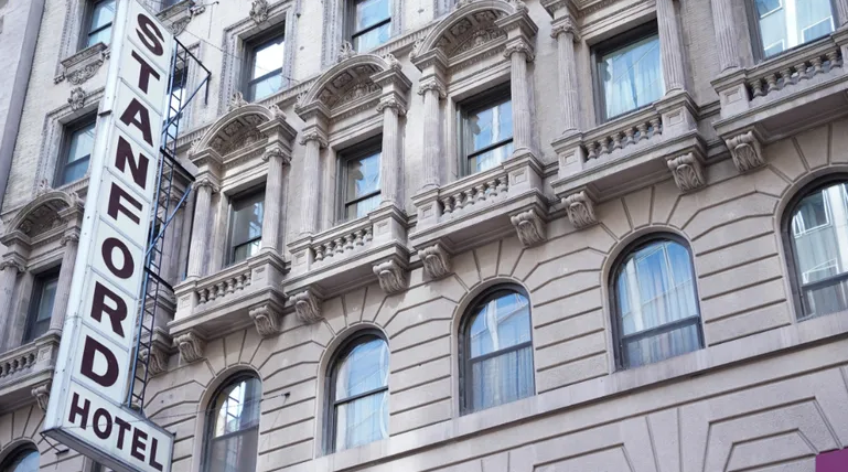 [미국인턴/뉴욕] 맨하튼 Hotel Stanford - 그래픽 디자이너 인턴 채용