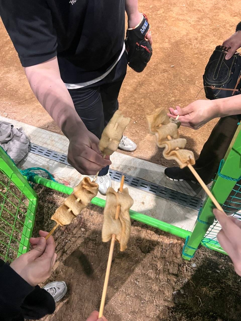 여대생 캐치볼 모임